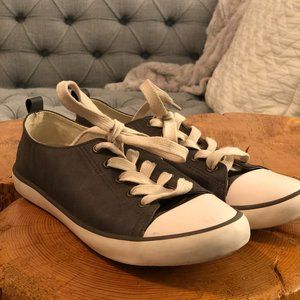 HM sneakers - grey - size 39